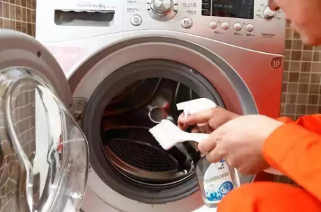 清洗洗衣机过程图